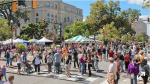 The Valparaiso Popcorn Festival will draw crowds of nearly 60,000 people on Sept. 12. (Valparaiso Popcorn Festival / handout)